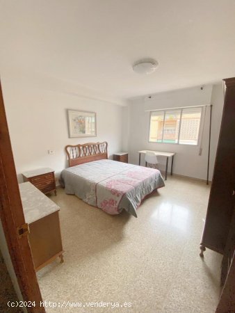 Apartamento en alquiler en Granada (Granada)