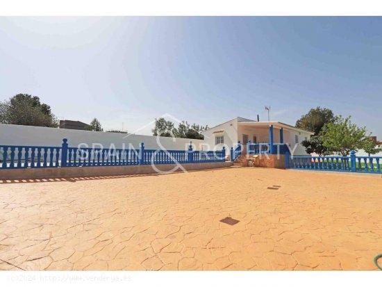 Chalet en venta en Godelleta (Valencia)