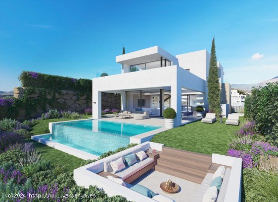 Villa en venta a estrenar en Estepona (Málaga)