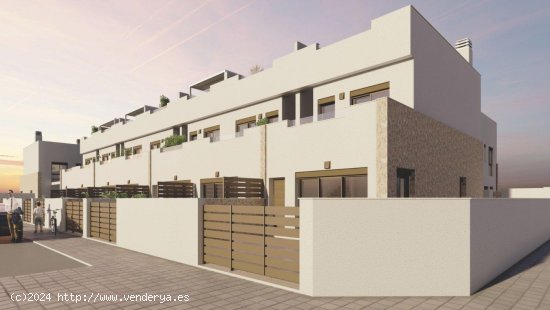 Casa en venta a estrenar en Pilar de la Horadada (Alicante)