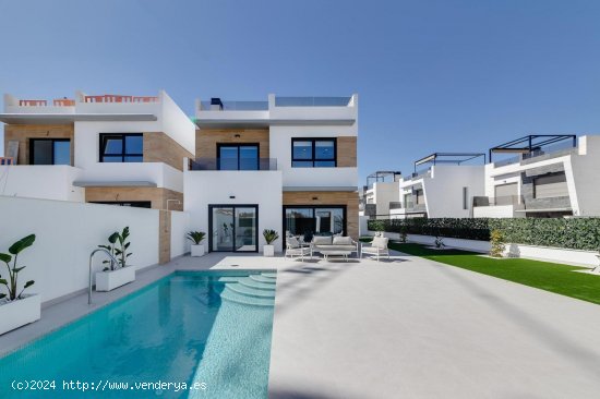 Villa en venta a estrenar en Benijófar (Alicante)