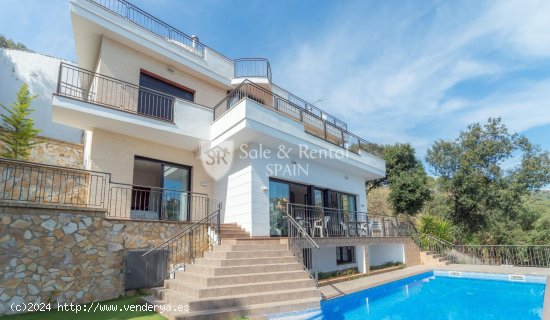 Chalet en venta en Santa Susanna (Barcelona)