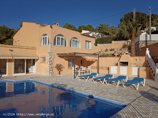 Villa en alquiler en Moraira (Alicante)