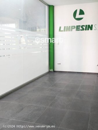 Local en venta en Sevilla (Sevilla)