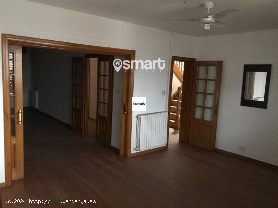 Piso en venta en Cacabelos (León)