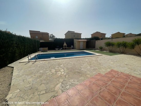 Villa en venta en L Ametlla de Mar (Tarragona)