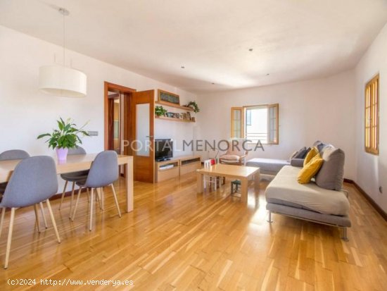 Piso en venta en Mahón (Baleares)