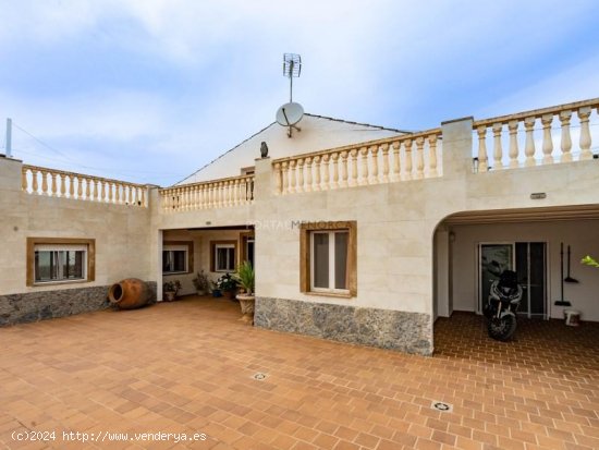  Casa en venta en Es Castell (Baleares) 