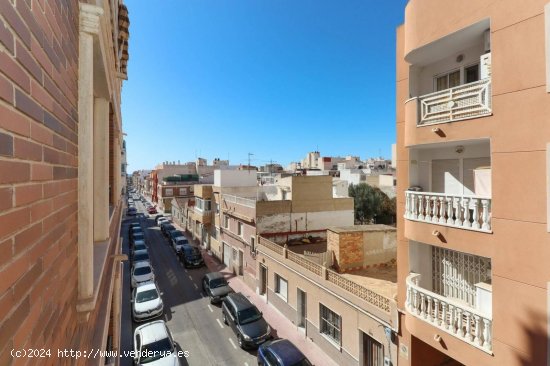 Apartamento en venta en Torrevieja (Alicante)