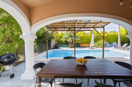 Villa en venta en Dénia (Alicante)