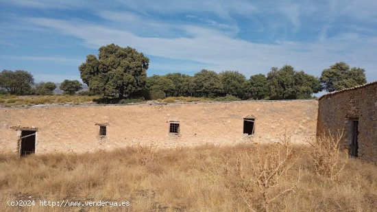 Finca en venta en Santiago-Pontones (Jaén)