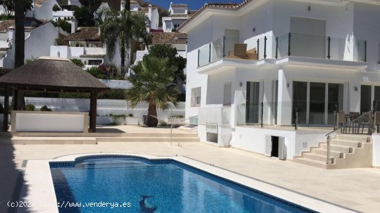 Villa en venta en Marbella (Málaga)