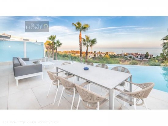 Villa en venta en Benalmádena (Málaga)