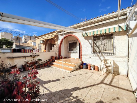 Casa en venta en Torrevieja (Alicante)