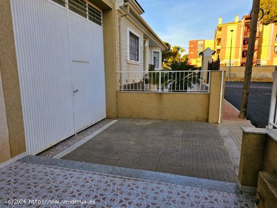 Villa en venta en San Pedro del Pinatar (Murcia)