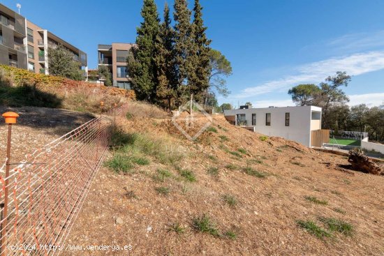 Parcela en venta en Sant Cugat del Vallès (Barcelona)