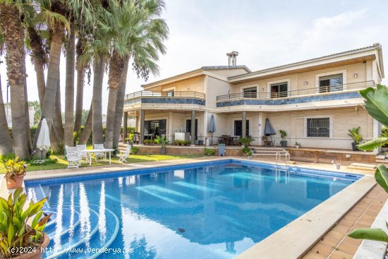 Villa en venta en Orihuela (Alicante)