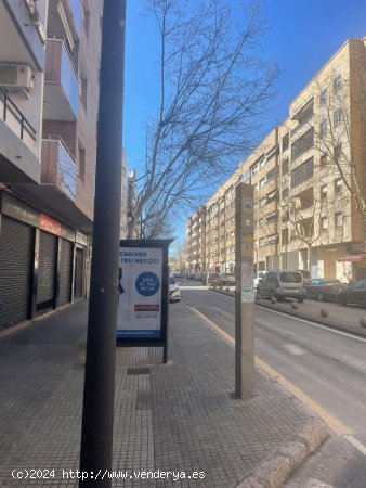 Local en venta en Reus (Tarragona)