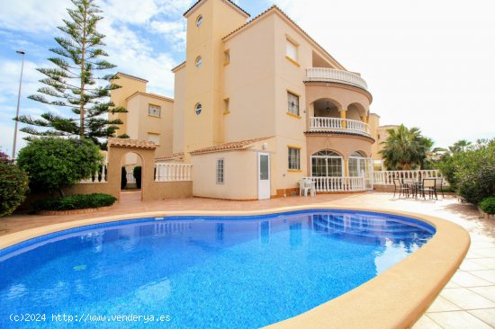  Apartamento en venta en Orihuela (Alicante) 