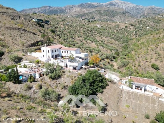 Villa en venta en Canillas de Aceituno (Málaga)