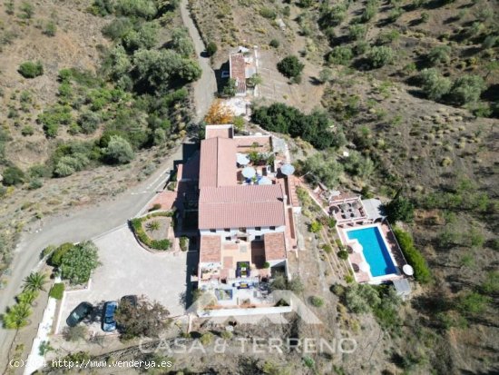 Villa en venta en Canillas de Aceituno (Málaga)