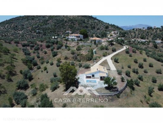 Villa en venta en Comares (Málaga)