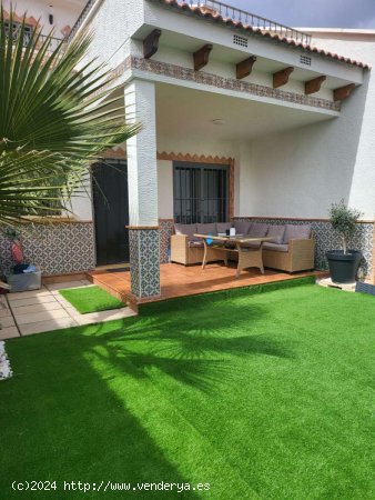 Bungalow en venta en San Miguel de Salinas (Alicante)