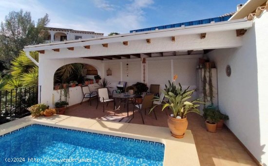 Villa en venta en Pego (Alicante)