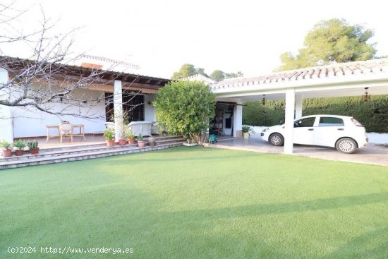 Chalet en venta en Orihuela (Alicante)