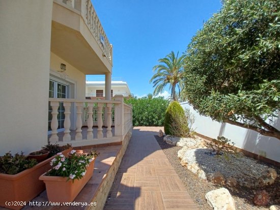 Villa en venta en Orihuela (Alicante)