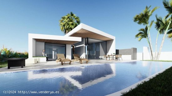 Villa en venta a estrenar en Formentera del Segura (Alicante)