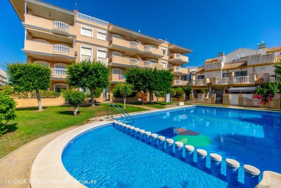  Apartamento en venta en Orihuela (Alicante) 