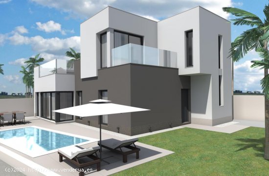 Villa en venta a estrenar en Torrevieja (Alicante)