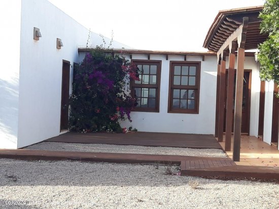 Villa en venta en Puerto del Rosario (Las Palmas)