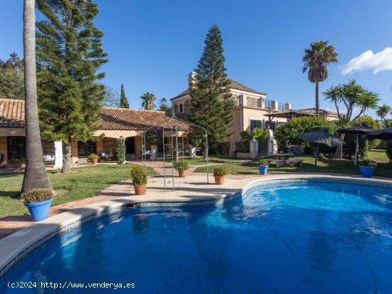  Casa en venta en Estepona (Málaga) 