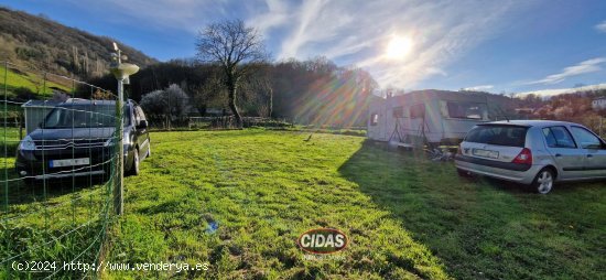 Finca en venta en Oviedo (Asturias)