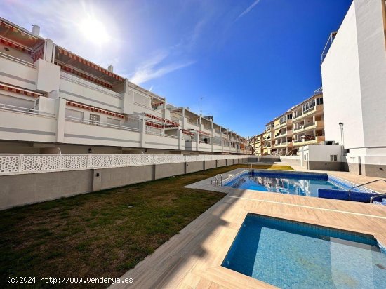 Apartamento en venta en Torrox (Málaga)