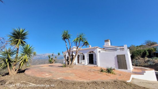 Finca en venta en Sayalonga (Málaga)