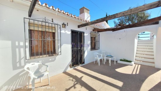 Finca en venta en Sayalonga (Málaga)