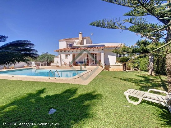 Casa en venta en Es Castell (Baleares)