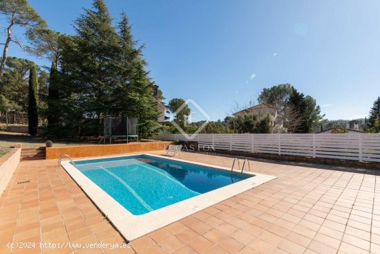 Parcela en venta en Sant Cugat del Vallès (Barcelona)