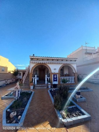  Villa en venta en Torrevieja (Alicante) 