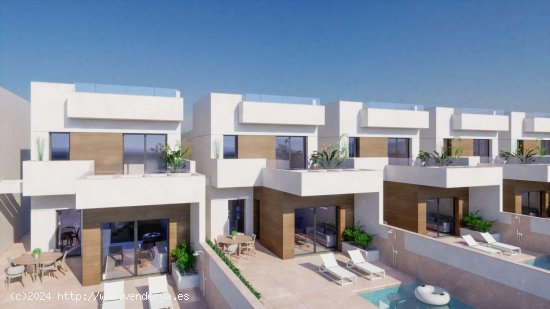 Villa en venta en construcción en Los Montesinos (Alicante)