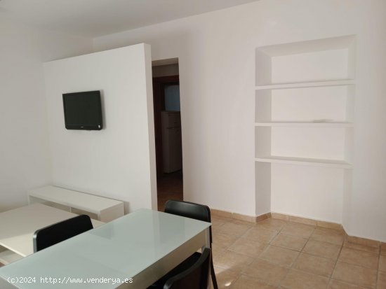 Apartamento en alquiler en Granada (Granada)