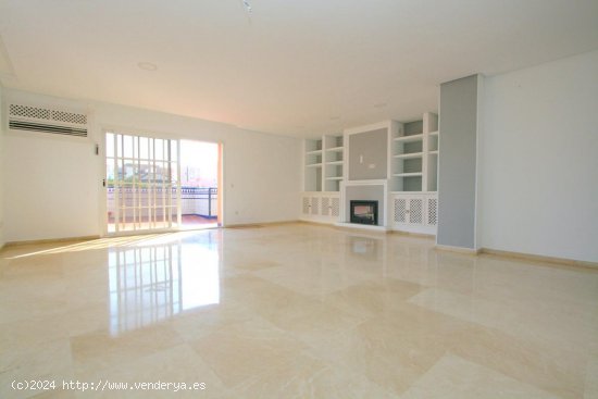 Piso en venta en Fuengirola (Málaga)