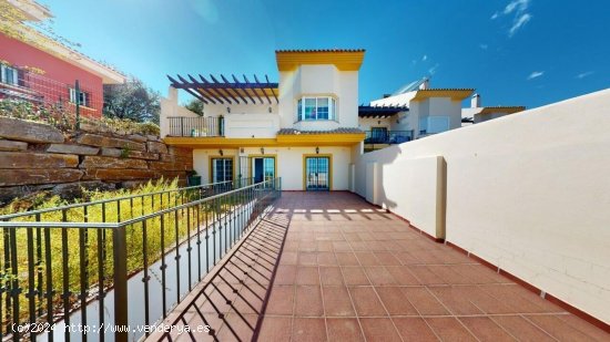 Villa en venta en Ojén (Málaga)