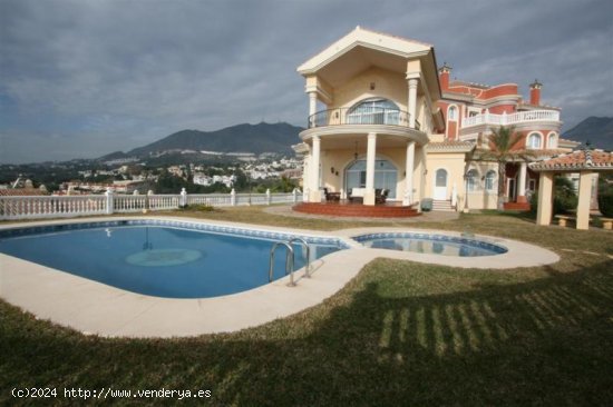 Villa en venta en Benalmádena (Málaga)