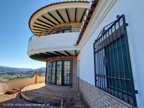 Villa en venta en Viñuela (Málaga)