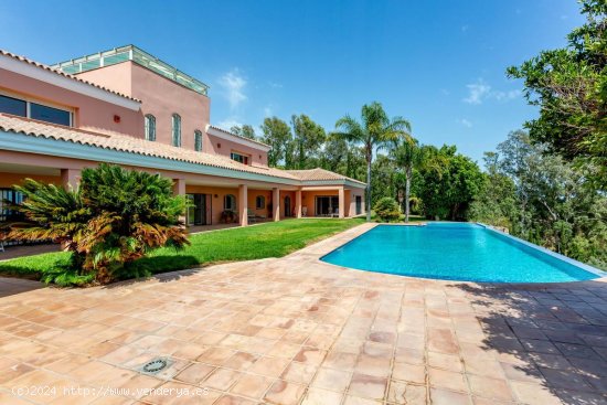 Villa en venta en Benalmádena (Málaga)