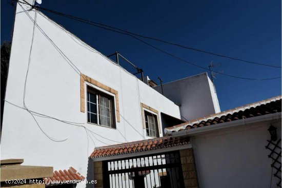 Villa en venta en Periana (Málaga)